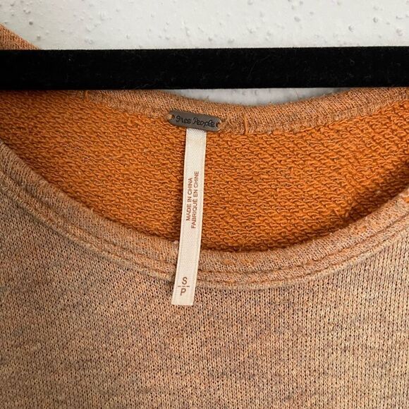 Free People Ombré Tunic Terry Sweatshirt Front Pocket Distressing size S - Picture 3 of 8